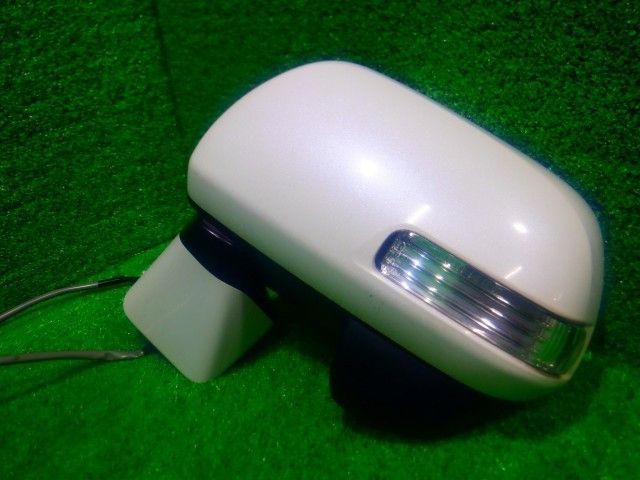 ZRR70W ノア 左ドアミラー 143494