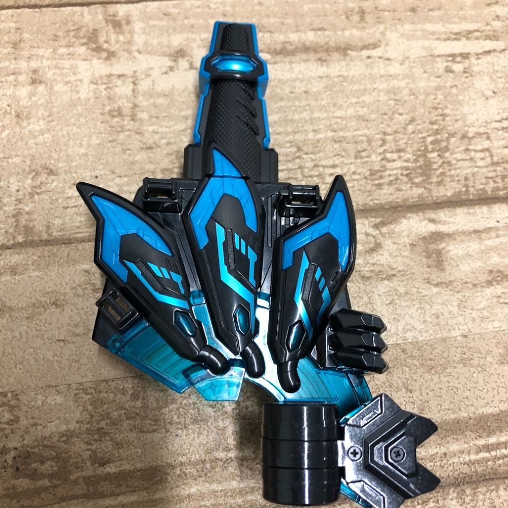 DX Xギーツレイズバックル 仮面ライダーギーツ DXXギーツレイズバックル【2次受注：2024年1