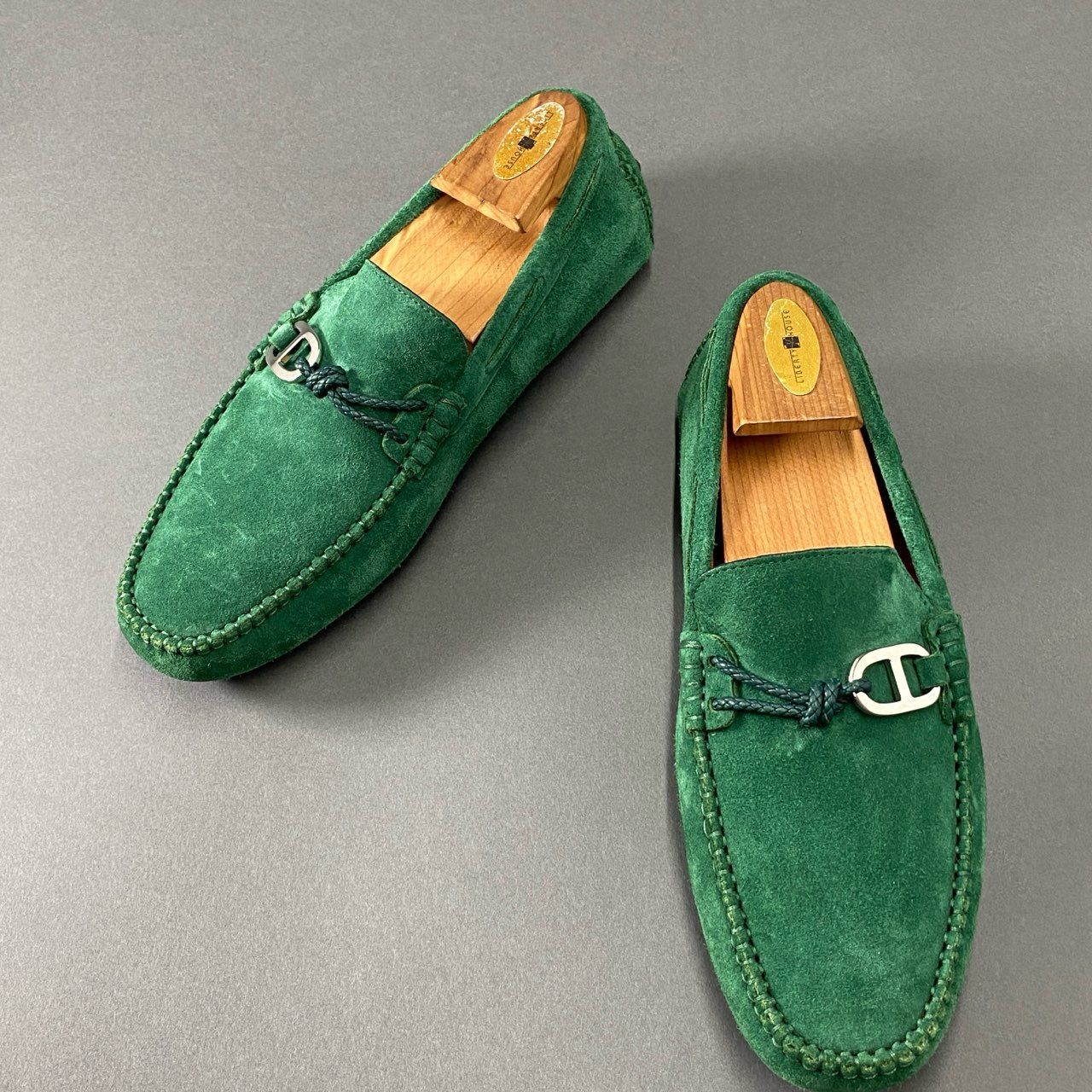 1i20 HERMES エルメス イタリア製 アレッサンドロ ドライビングシューズ ローファー ヴァルヴァロアモカシン シューズ 40 グリーン スエード レザー 1i20 HERMES エルメス イタリア製 アレッサンドロ ドライビング