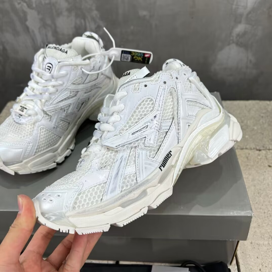 BALENCIAGA スニーカー BALENCIAGA Runner sneakers 男女兼着