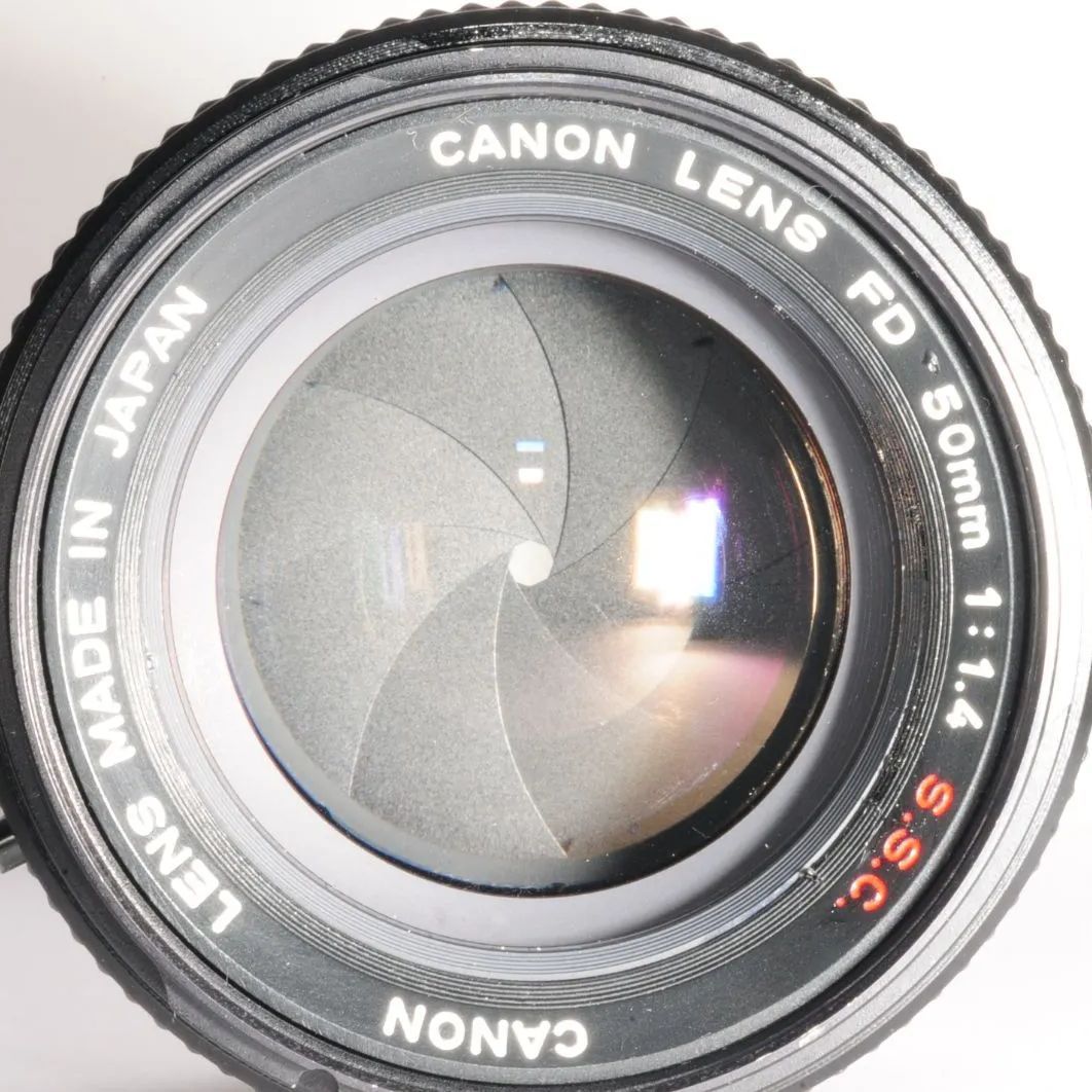 CANON LENS 50mm F/1.4 マニュアル レンズ @4383 キャノン CANON LENS FD 50mm F1.4 1:1.4 S.S.C. SSC MF マニュアル
