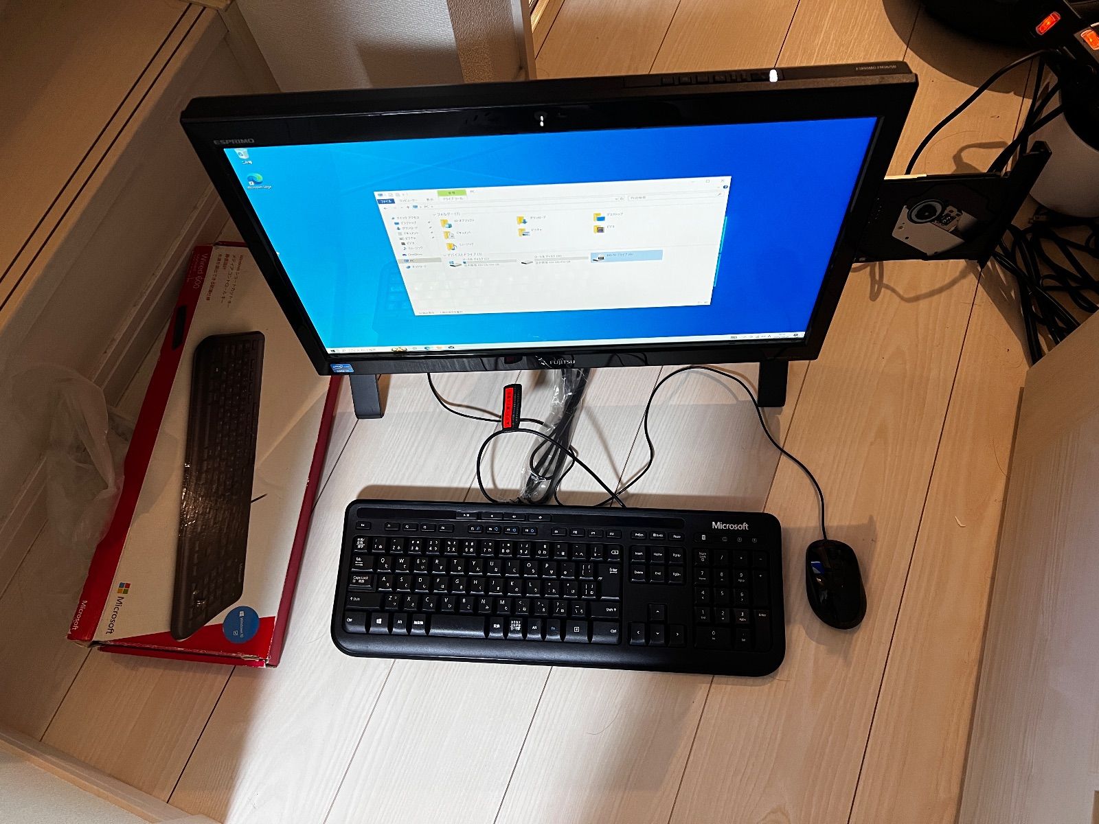 富士通 一体型デスクトップパソコン デスクトップPC Core i7 FMV 