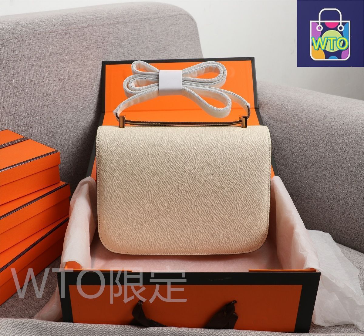 エルメス　クリーム エルメス hermes クリーム ホワイト ゴールド バックル