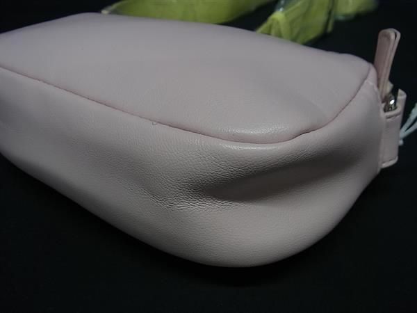 クロスボディ ショルダーバッグ