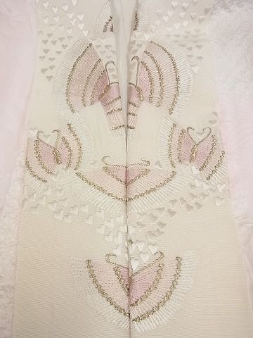 平和屋本店●極上　創業460年・千總　振袖・長襦袢セット　駒刺繍　更紗花唐草文　金彩　半衿刺繍　逸品4s316 楽天市場】平和屋本店○極上 創業460年・千總 振袖・長襦袢セット 駒