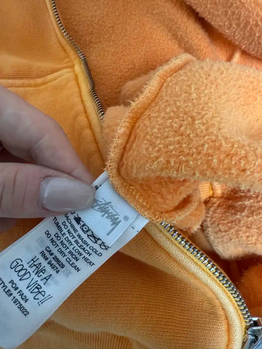 フードジップアップ S