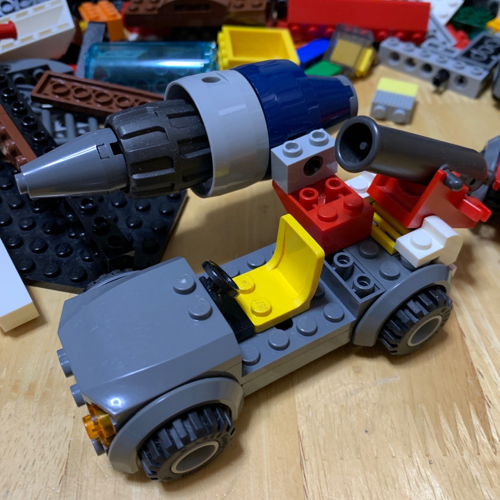 レゴ（lego）648g！まとめ売り 0.64kg 基本ブロック大量 中古