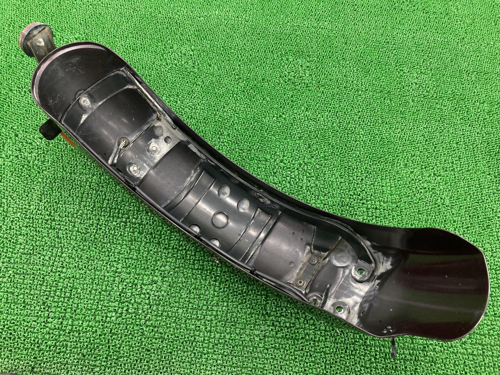 ST250 リアフェンダー 小豆M 26G0 スズキ 純正 バイク 部品 NJ4AA