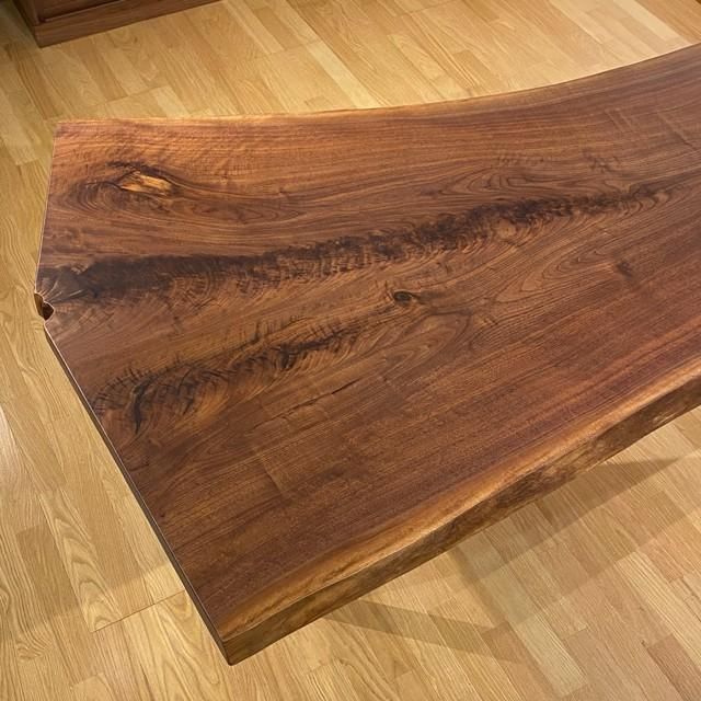 一枚板テーブル ウォールナット 無垢 ダイニングテーブル 脚付