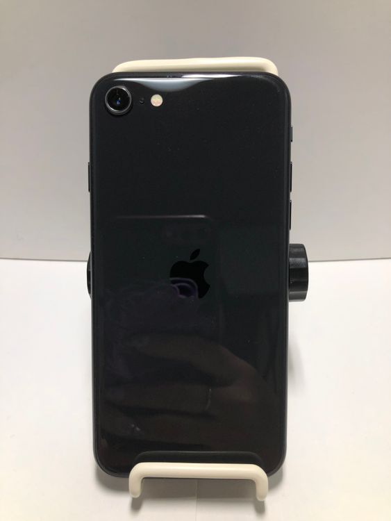 SIMフリー iPhoneSE第2世代  128GB ブラック 送料無料