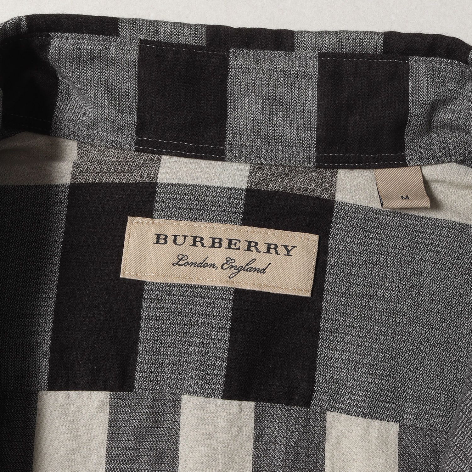 美品 BURBERRY バーバリー シャツ サイズ:M フロントプリーツ チェック 