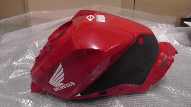 CBR250RR MC51-1004xxx の タンク:#1683782389 - メルカリ