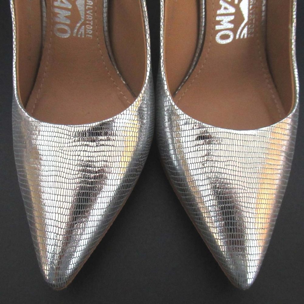 Ferragamo サルヴァトーレフェラガモ