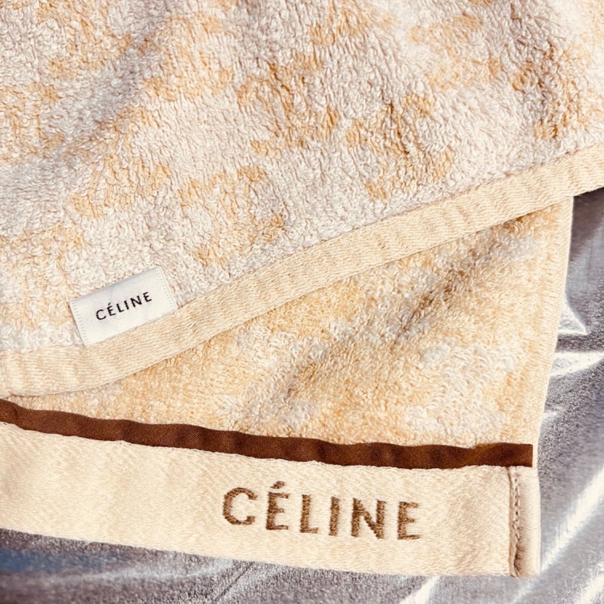 CELINE セリーヌ フェイスタオル ハンドタオル beige ベージュ 茶 メルカリShops