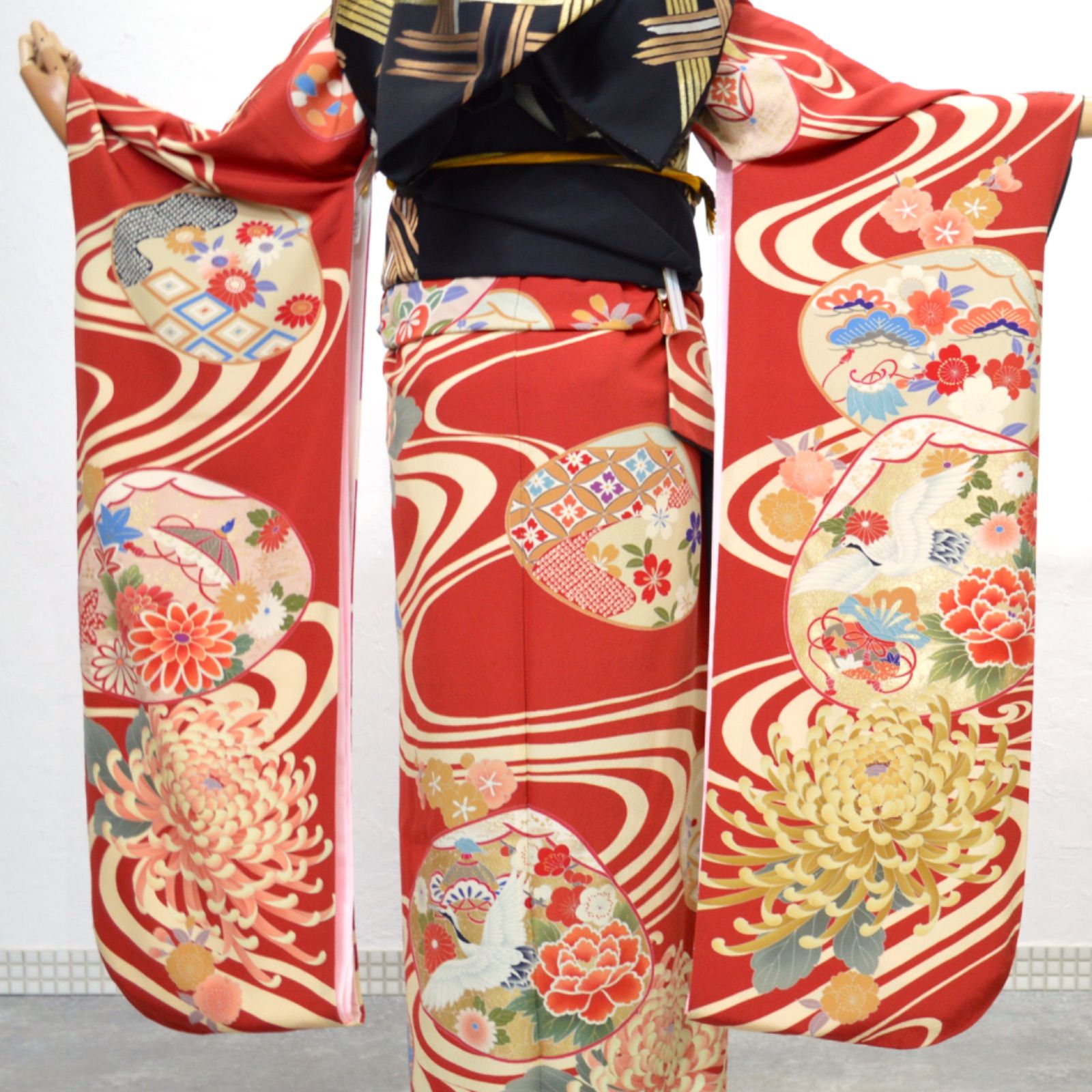 ☆振袖☆正絹☆パールトーン加工品 ☆振袖☆長襦袢☆袋帯　3点セット 正絹 振袖セット赤 松竹梅文様 成人式 卒業式 草履 長襦袢付 パール