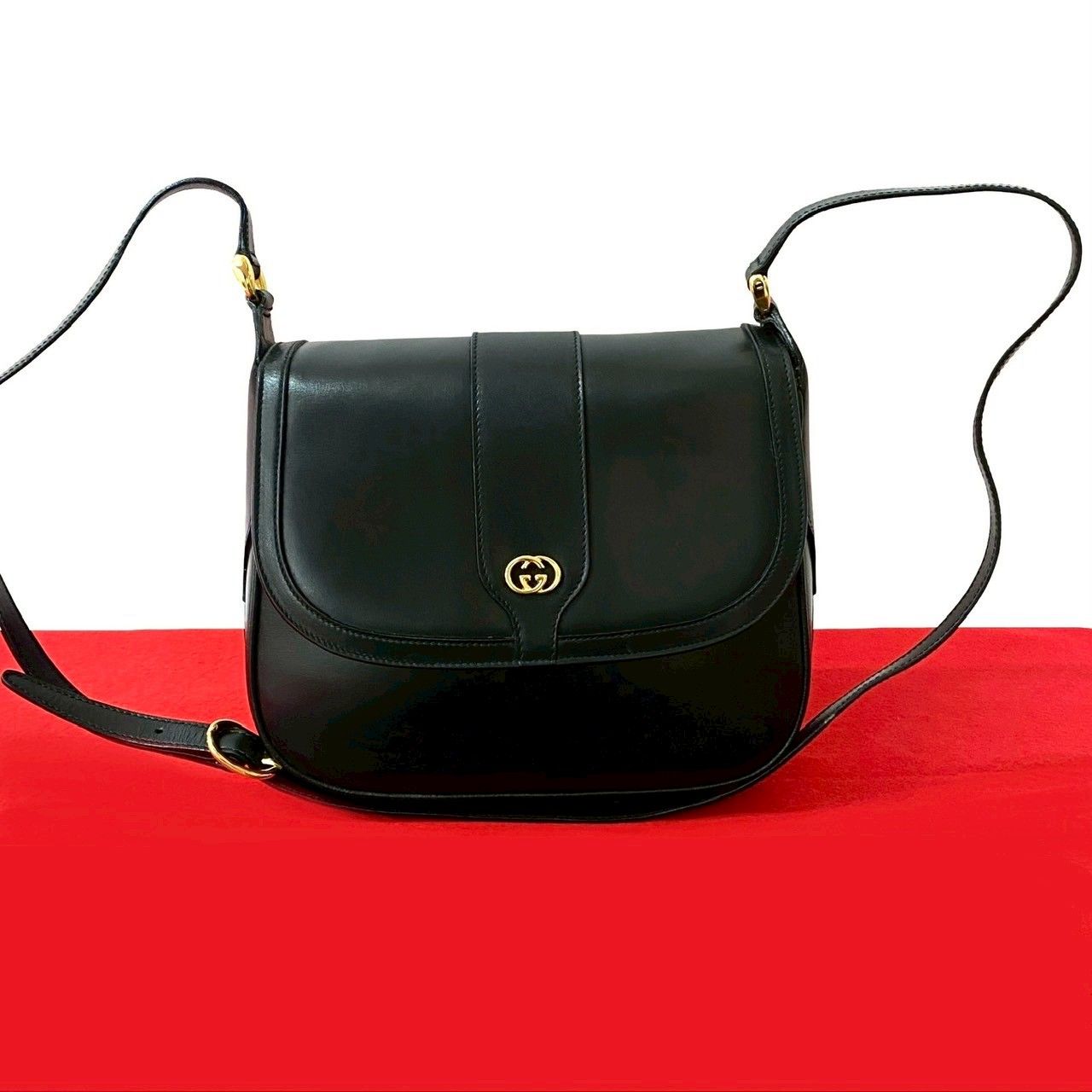 VINTAGE●GUCCI●グッチ GG ブラック ショルダーバッグ 極 美品 GUCCI グッチ オールドグッチ ヴィンテージ GG ロゴ