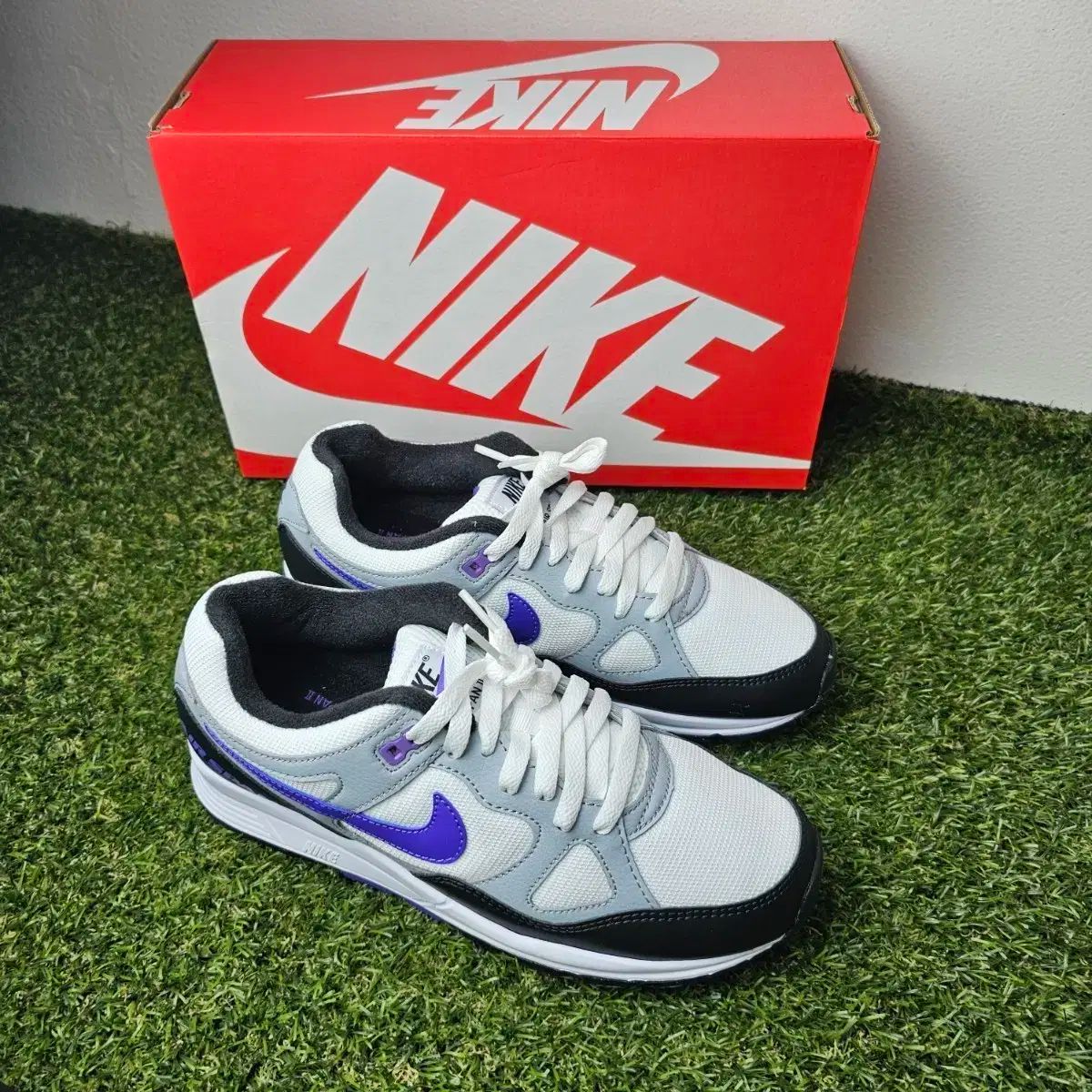 デパート NIKE エア スパン2