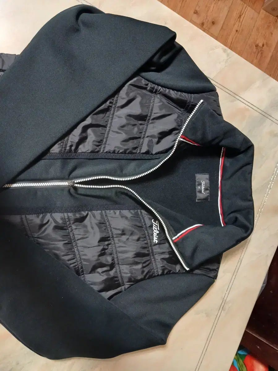 レディース Titleist(タイトリスト) ゴルフ ジャケット 正規品 （ 90