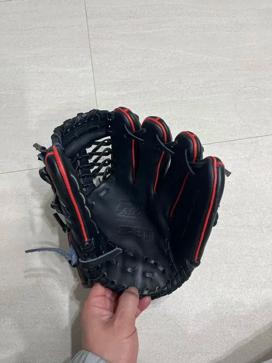 ひろき様専用 山崎康晃Under Armour 野球グローブ ネイビー ひろき様