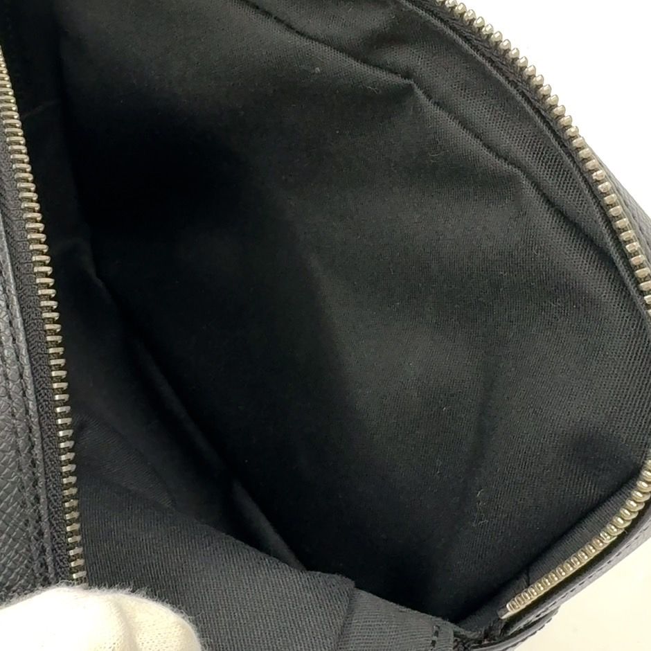 毎日新作アイテム入荷中！ LOUIS VUITTON カルガ タイガ タイガ アルドワーズ レザー ブラック クラッチバッグ シルバー M30812 多彩な品揃え。