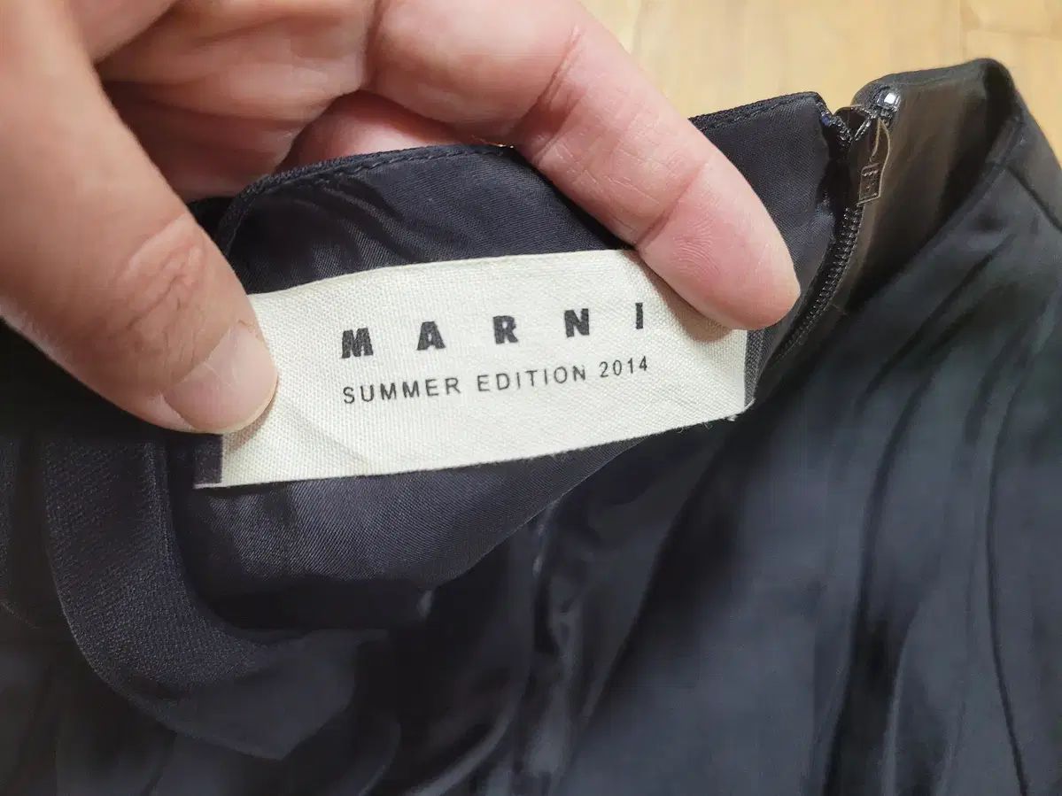 MARNI フロント