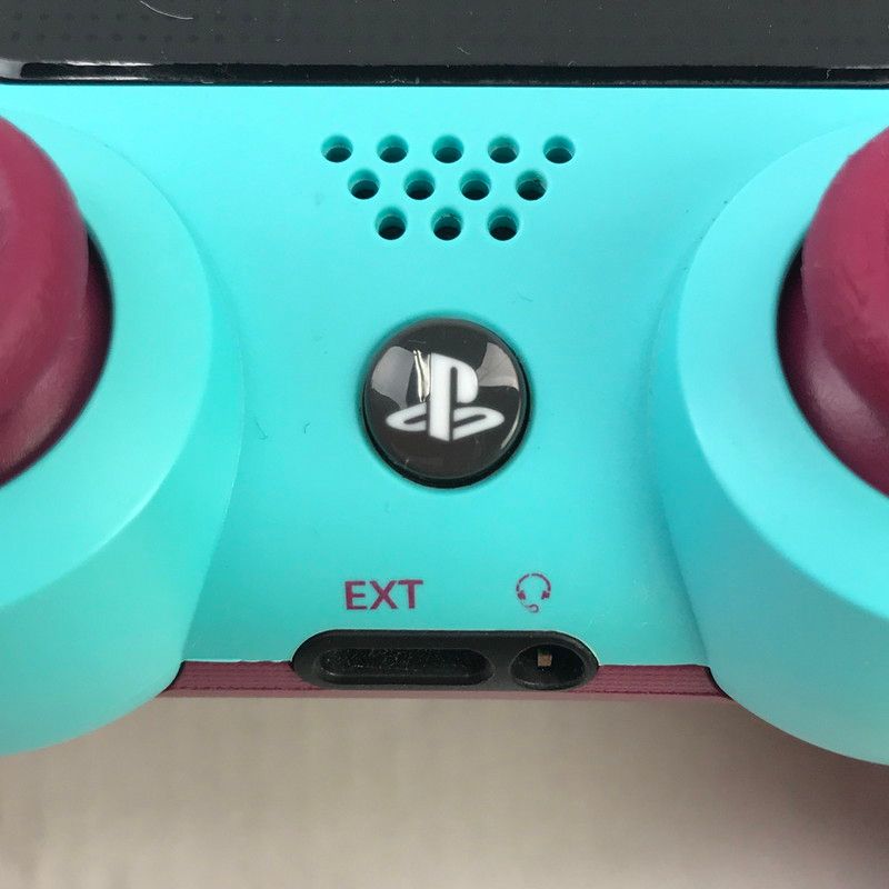 中古美品】 PS4 コントローラー 純正 ゲオ限定 ベリーブルー