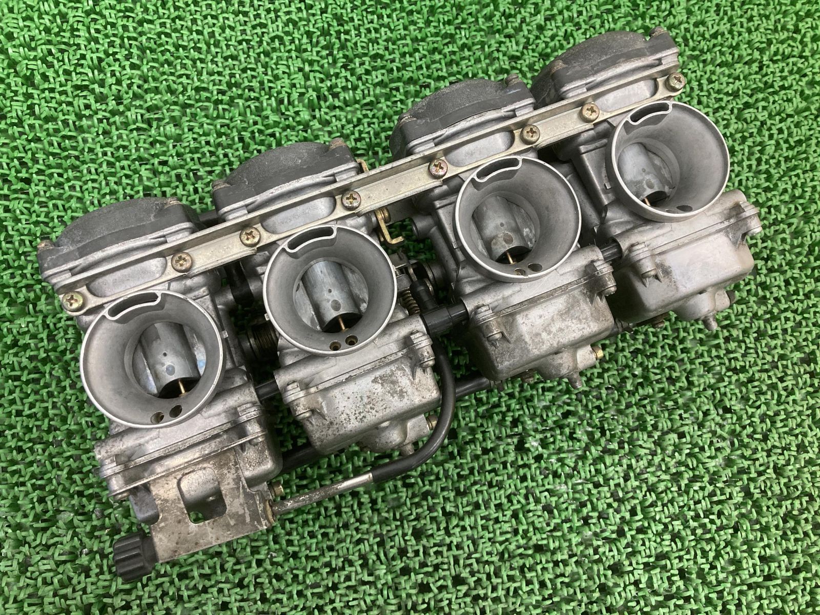 GPZ900R キャブレター V626 カワサキ 純正 中古 バイク 部品 ZX900A NINJA トップガン キリン CVK 車検 Genuine