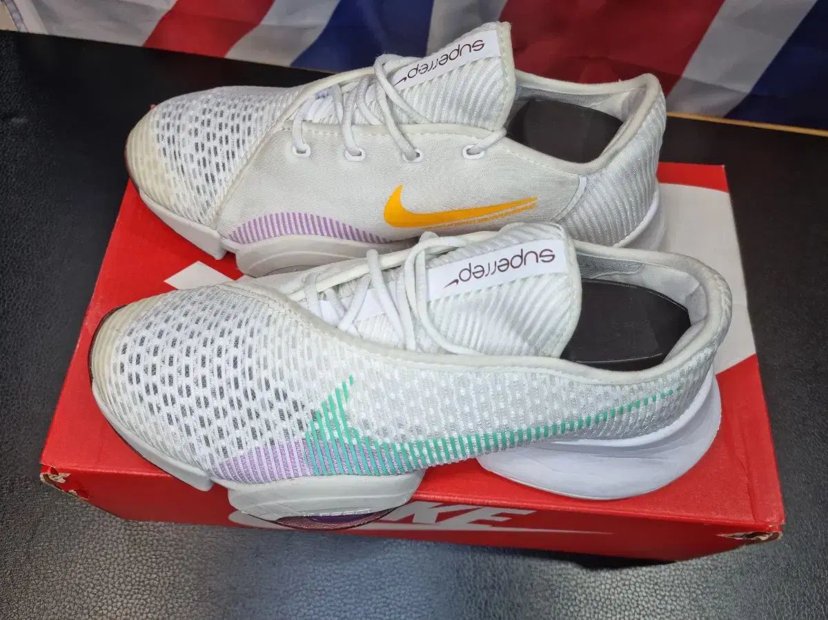 NIKE ナイキ スーパーレップ ゴー スニーカー 240