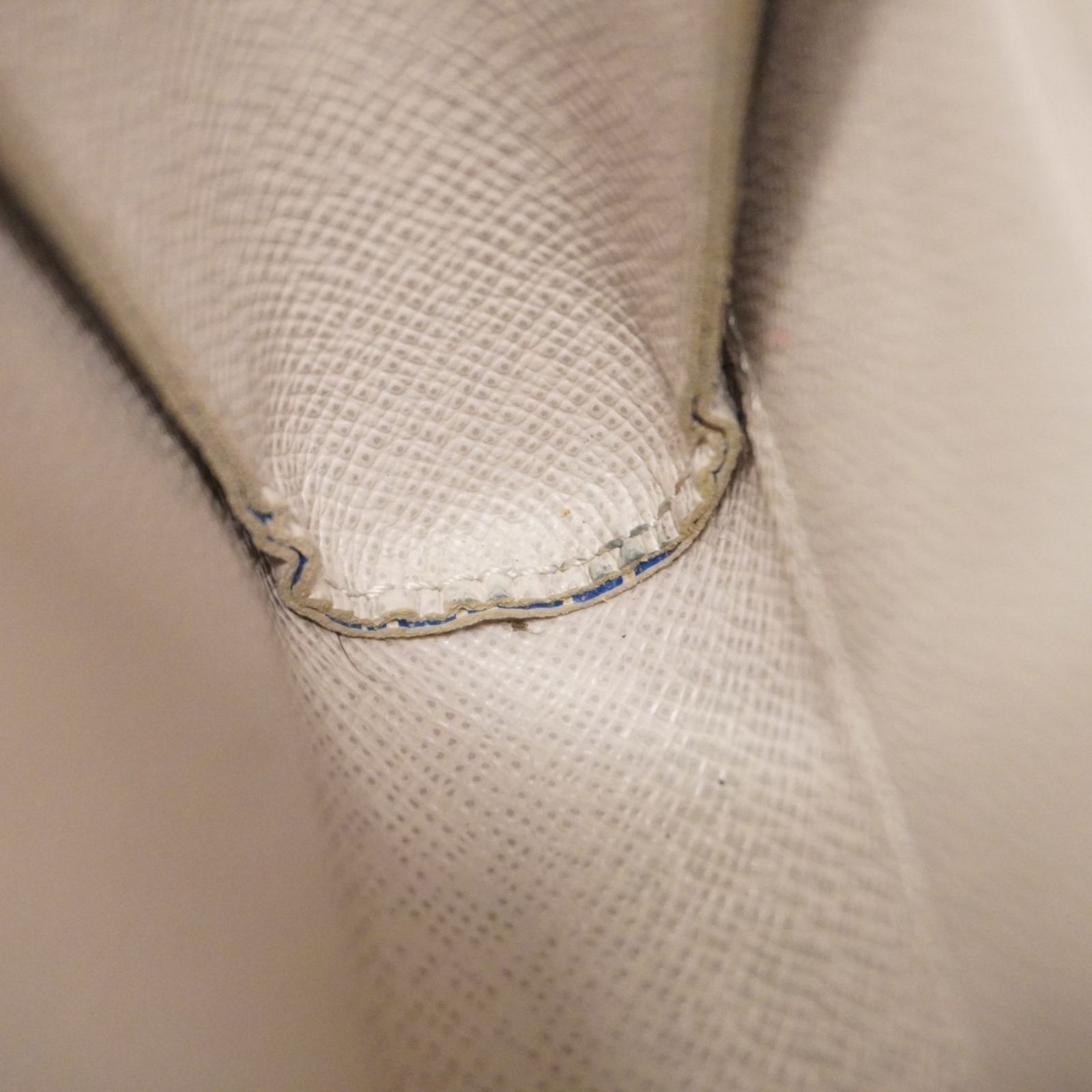 ポルトフォイユツイストチェーン