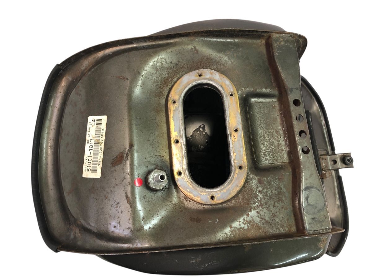 ガソリンタンク