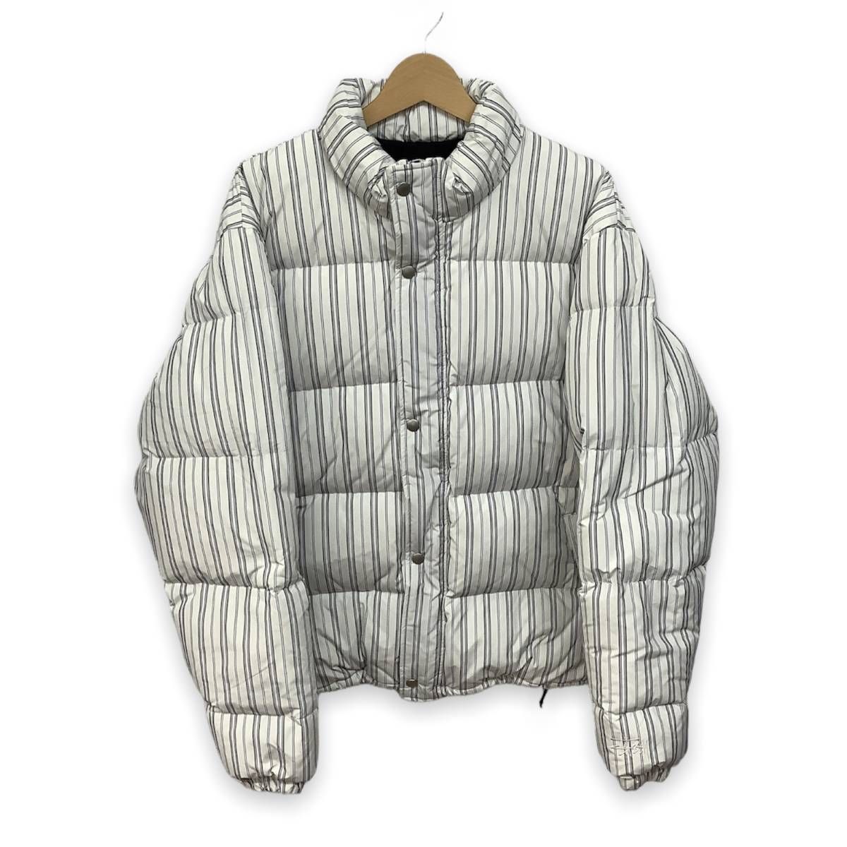 STUSSY STRIPE DOWN PUFFER JACKET 115602 ステューシー ダウンジャケット ストライプ サイズ L - メルカリ