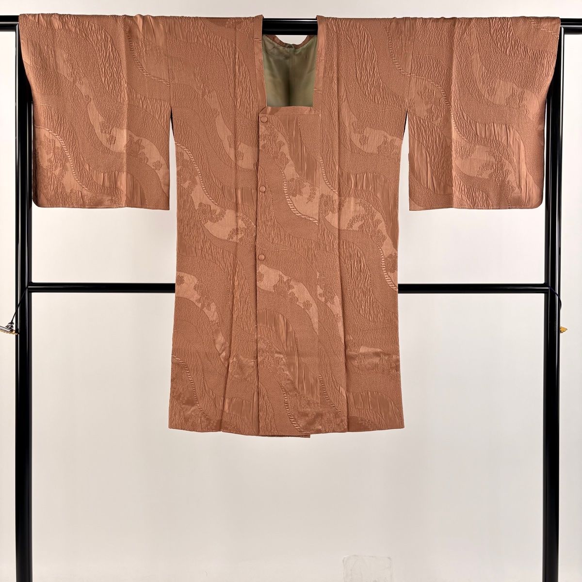 裏側の生地～白色に茶色～2色～着丈114裄丈64袖丈52Cm～正絹道行きコート 道行・道中着・着物衿コート・羽織 お仕立 : 色無地着物専門