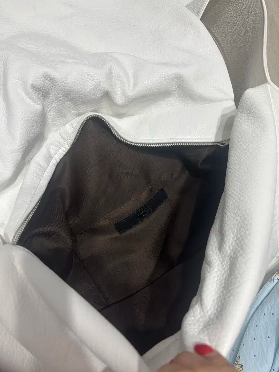 メッセンジャーバッグ