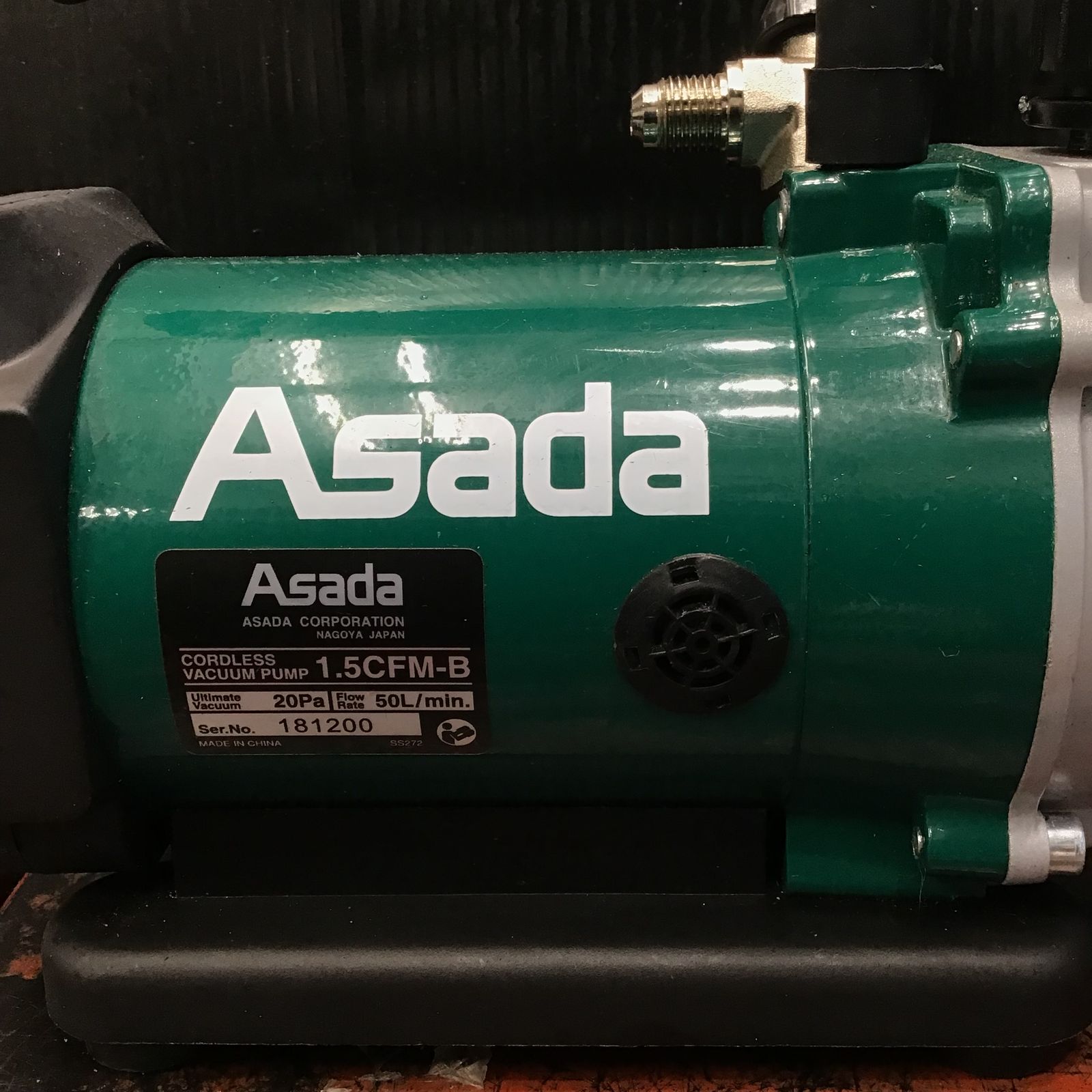 〇ASADA コードレス真空ポンプ 1.5CFM-B 真空ゲージTA141MD付き【草加 