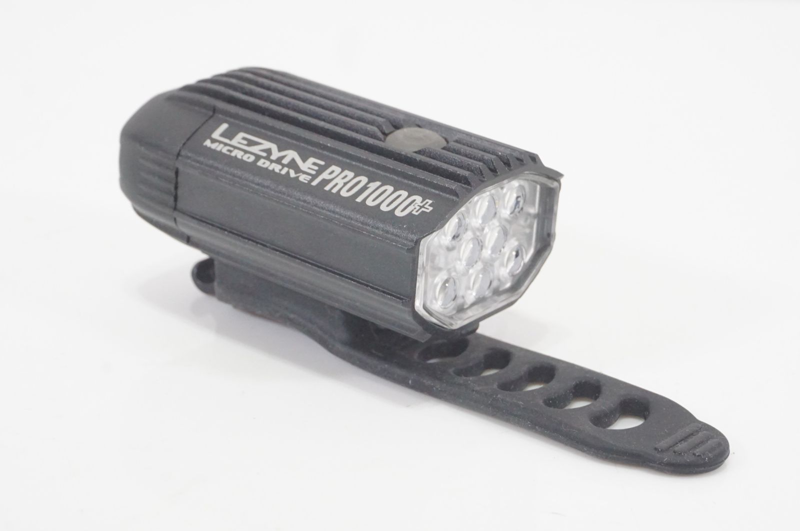 LEZYNE 「レザイン」 MICRO DRIVE PRO 1000+ フロントライト / バイチャリAKIBA店