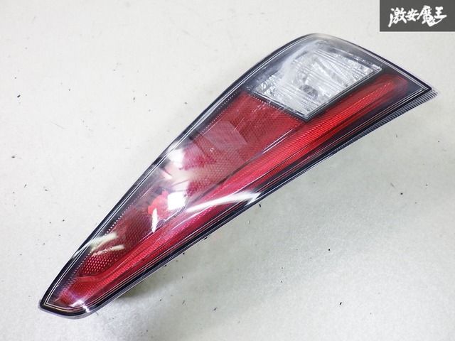 ZVW50/ZVW51/ZVW55 前期プリウス 左テールライト ZVW50/ZVW51/ZVW55 前期プリウス 左テールライト