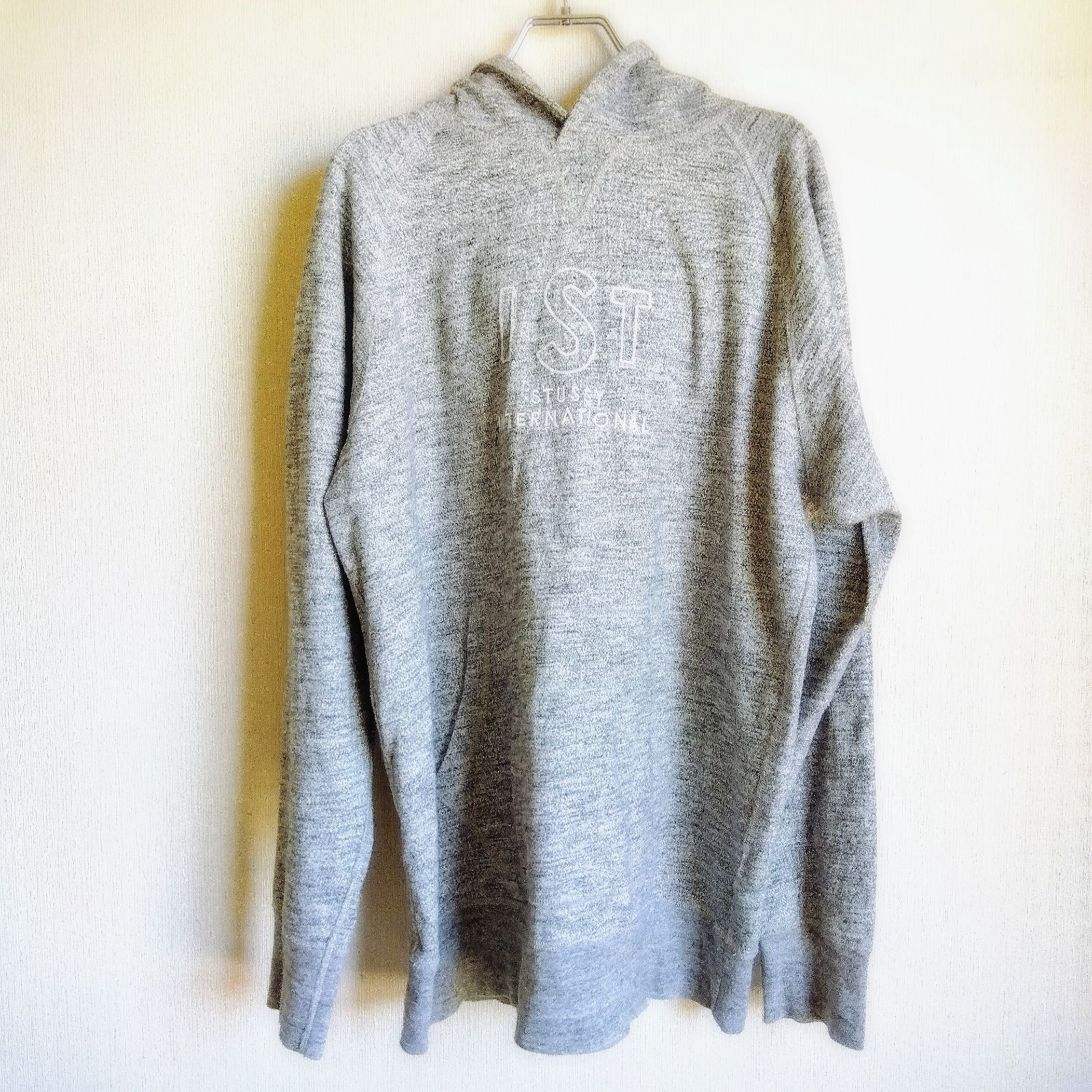 美品⭐️ ステューシー STUSSY パーカー ロゴ刺繍 ビッグロゴ デカロゴ 