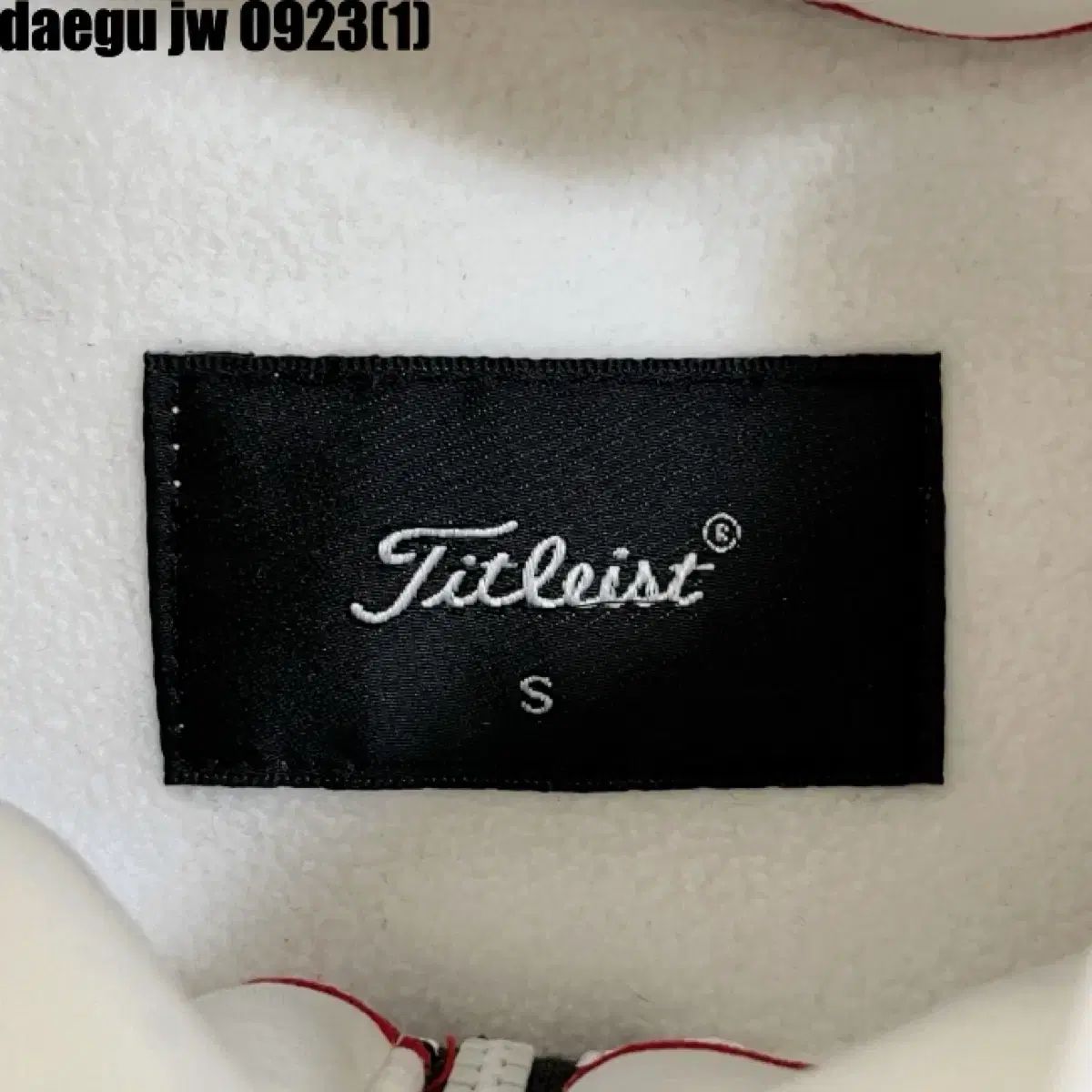 トップス ジップアップ