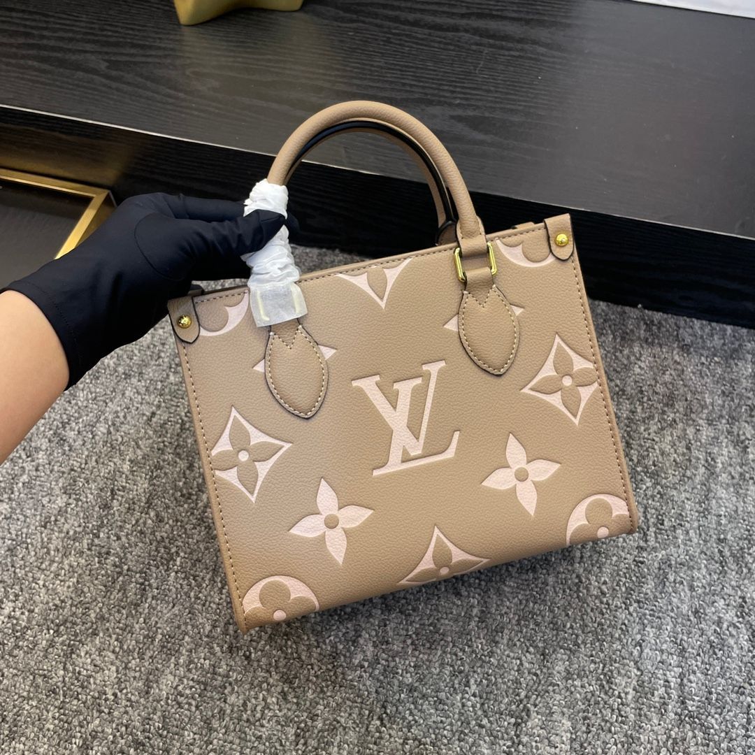 LOUIS VUITTON ルイヴィトン 化粧ポーチ 財布 ショルダーバッグ ハンドバッグ 3点セット - メルカリ