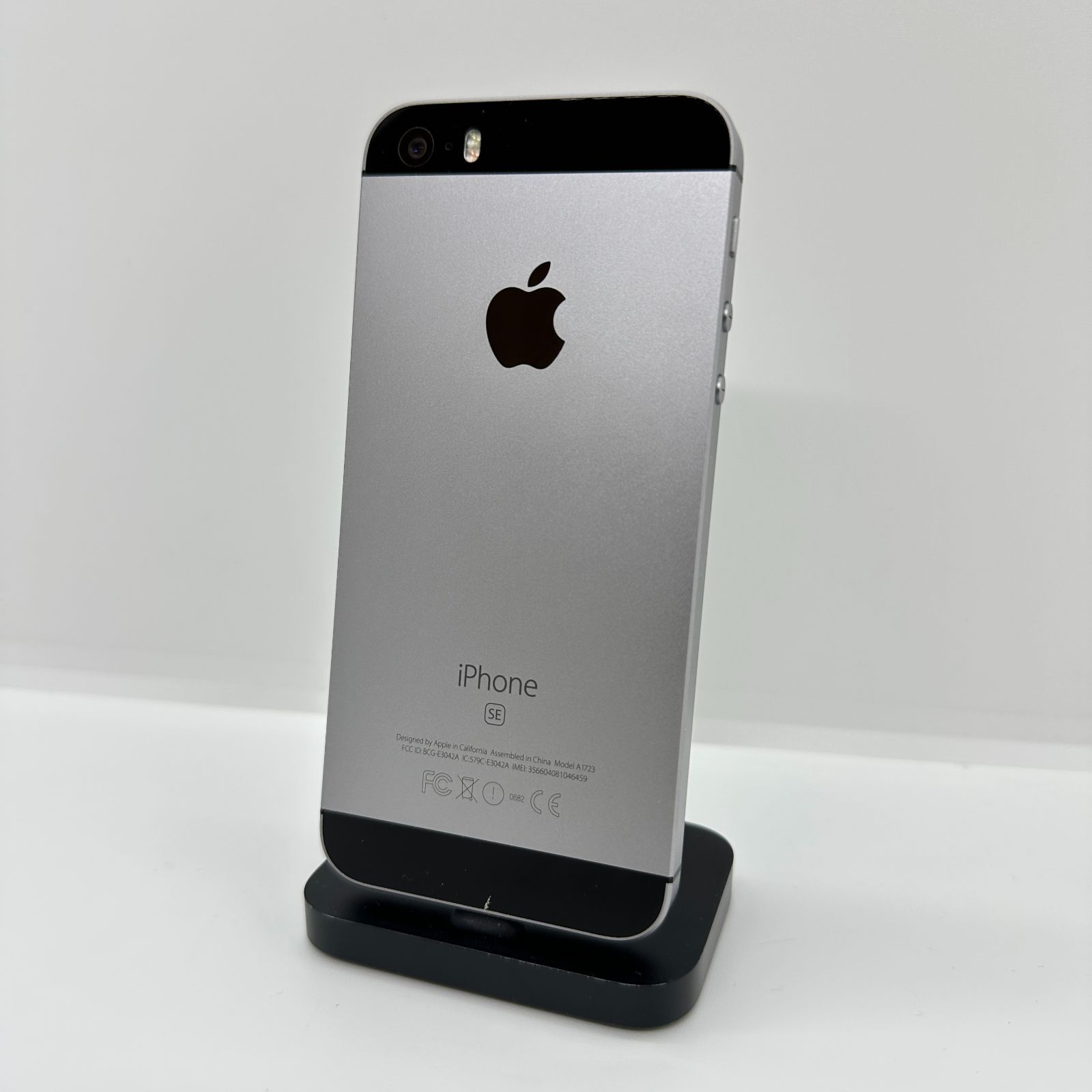 激安ジャンク】iPhoneSE 第一世代 32GB スペースグレイ【SIM