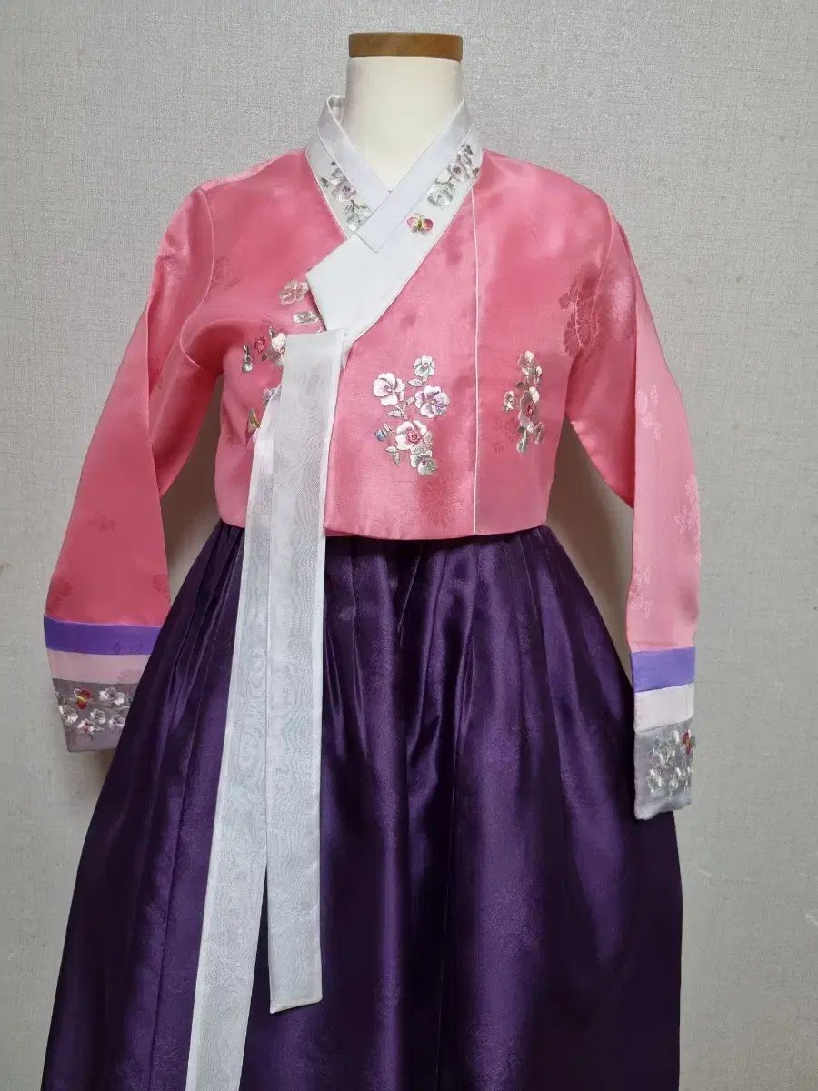 本頭市松人形 黒髪 女の子 本練仕上 名作尾山人形 2025年最新】市松