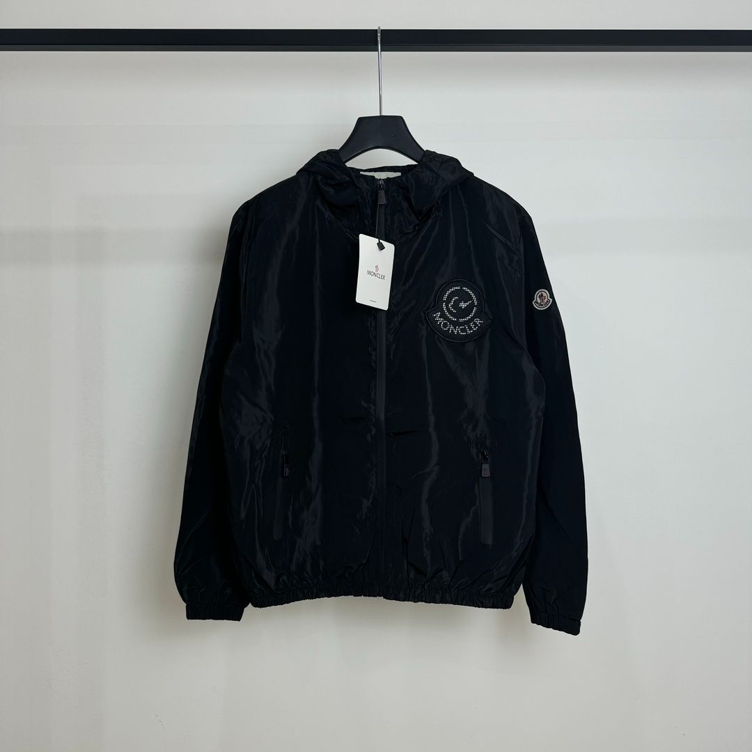新品未使用 モンクレール MONCLER ナイロンジャケット ブラック ロゴ 