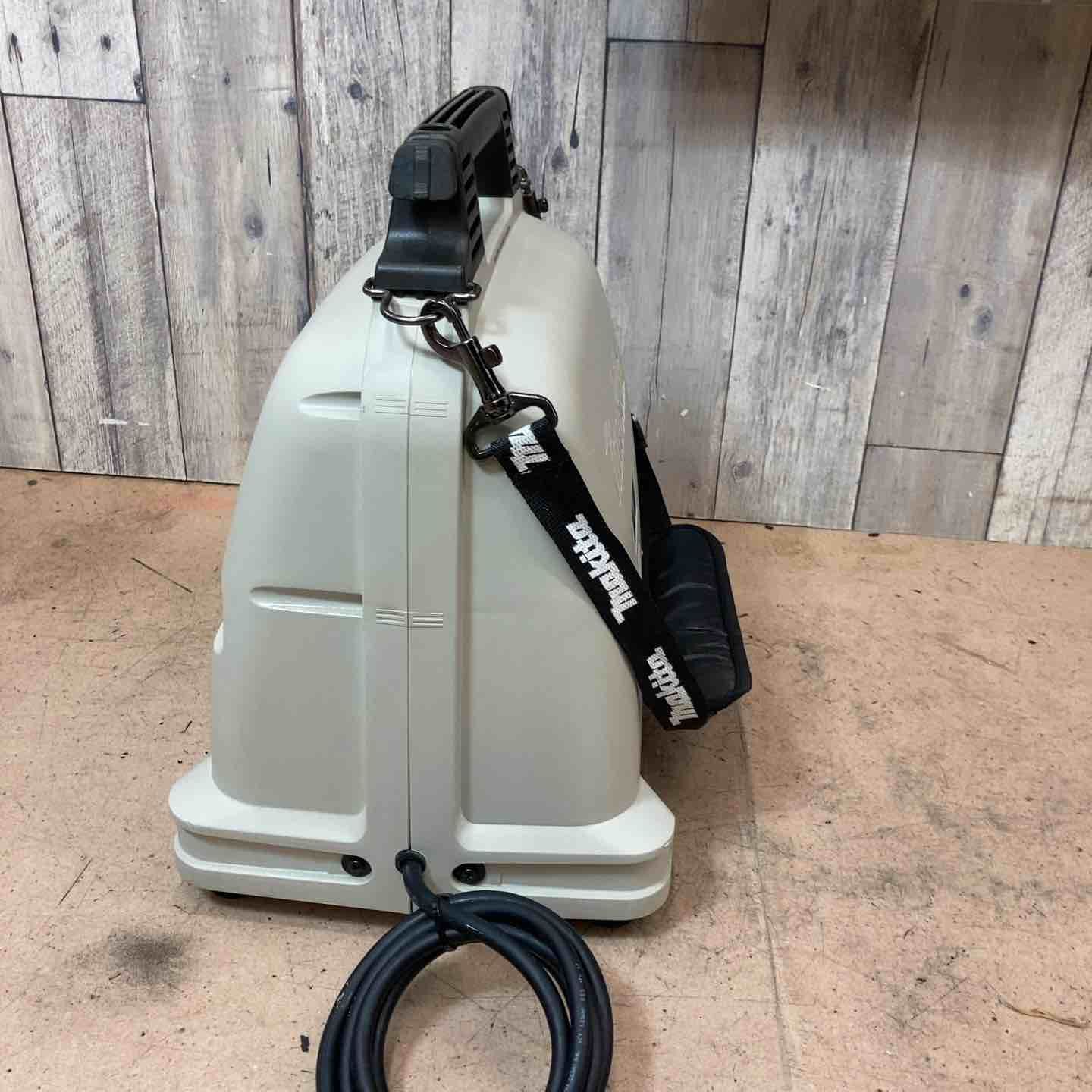 中古品】☆マキタ(makita) エアコンプレッサー AC700【東大和店 中古品】☆マキタ(makita) エアコンプレッサー AC700【東大和店