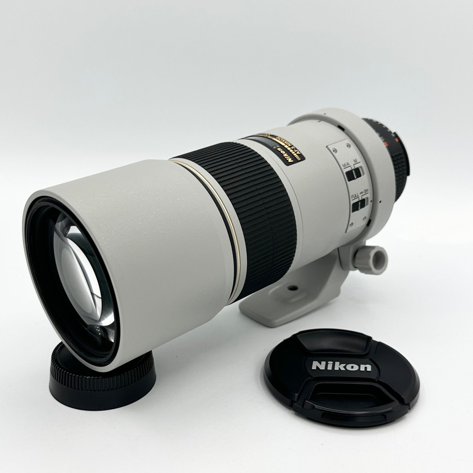 ほぼ新】Nikon 単焦点レンズ Ai AF-S Nikkor 300mm f/4D IF-ED ライトグレー フルサイズ対応 - メルカリ