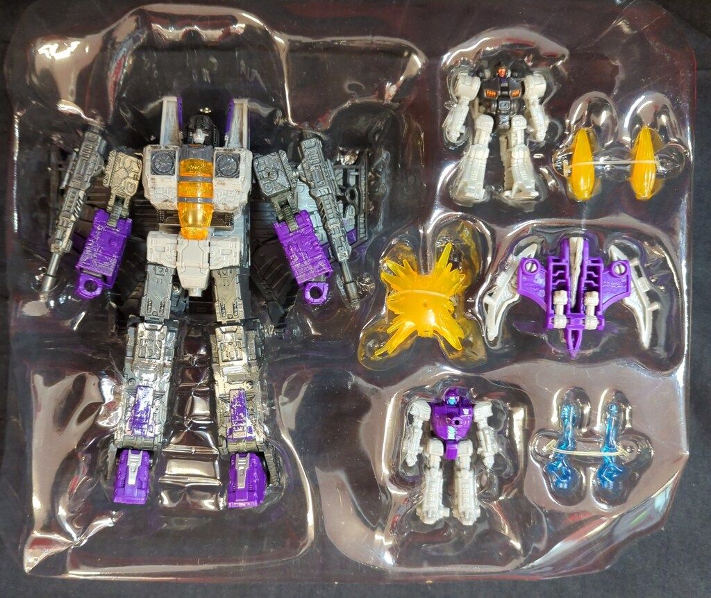 タカラトミー ディセプティコン ファントムストライク スコードロン