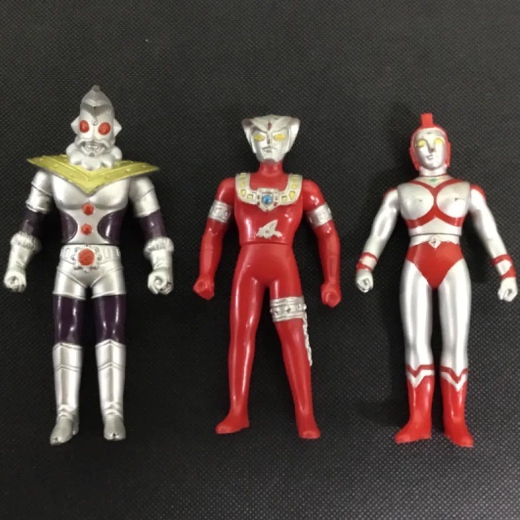 ウルトラマン　ソフビ　３体セット