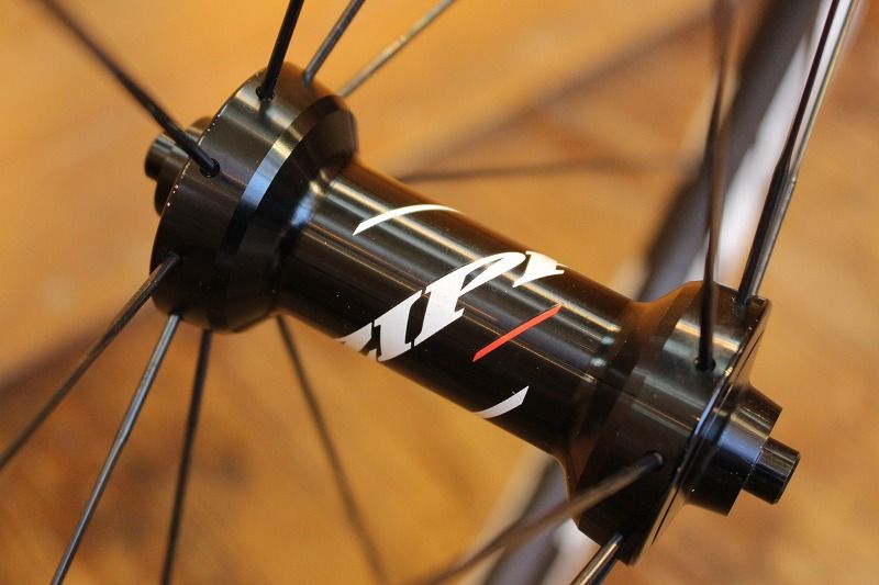 ジップ ZIPP 303 ファイアクレスト FIRECREST カーボン クリンチャー