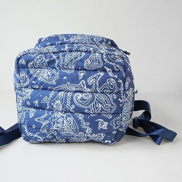 新品未使用品supreme Puffer Backpackバックパックペイズリー 未使用 SUPREME ◇22AW Puffer Backpack パファー バックパック