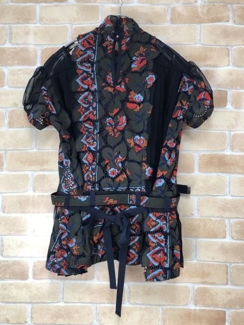 【中古】 sacai サカイ ノースリーブ プリーツ レース ベルト付 16-02609 ネイビー系 1 111432172 中古】 sacai サカイ ノースリーブ プリーツ レース ベルト付 16