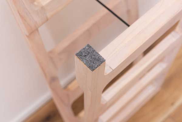 の折りたたみ式シューズラック ４段